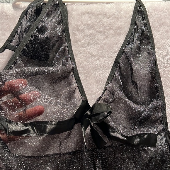Super sheer teddy w/matching thong - Picture 2 of 2
